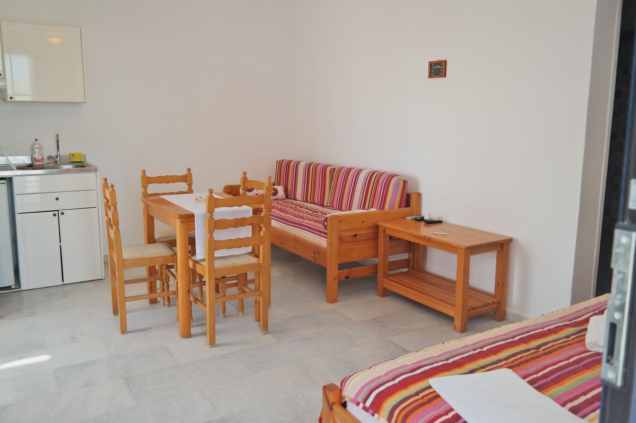 Katerina Suites Agios Prokopios  Luaran gambar